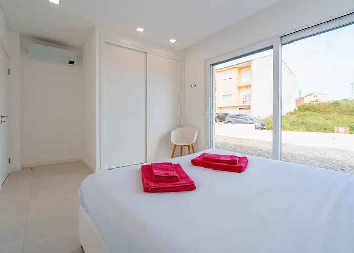 Aura With Private Pool Вилла Capelas (Lisbon)