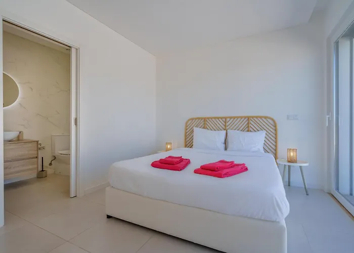 Вилла Aura With Private Pool Capelas (Lisbon)