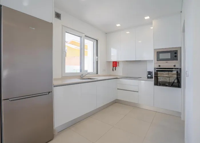 Aura With Private Pool Capelas (Lisbon)